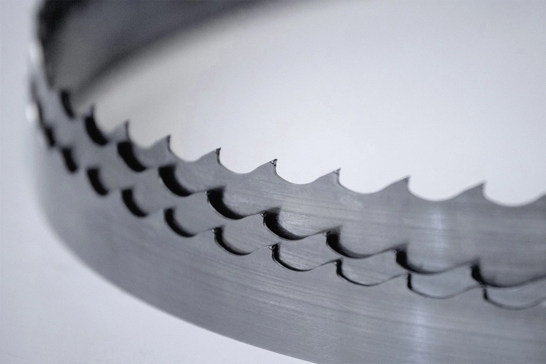 Apex Carbide Ultra-Premium Tipped Bandsaw Sawmill Blades - Image 3
